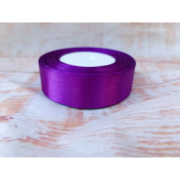Лента атласная, односторонняя, 25 мм х 25 ярд, ультрафиолетовый