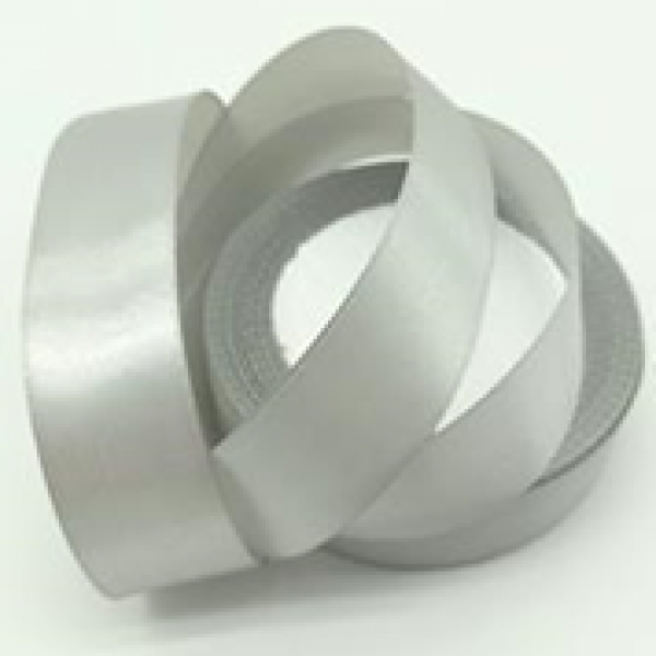 Лента атласная, односторонняя, 25 мм х 25 ярд, серебряный